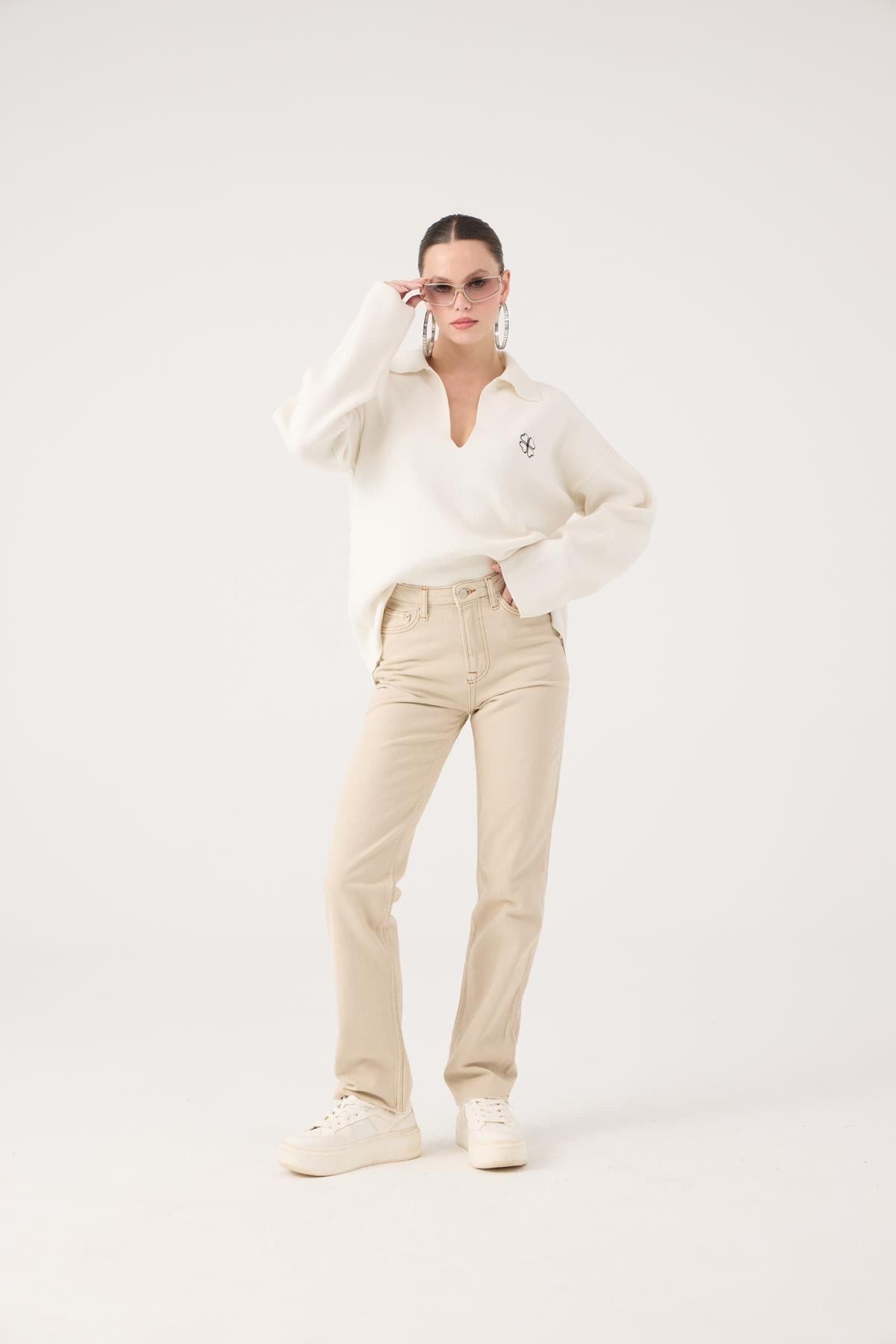 Hochtaillierte Sagrado Jeans