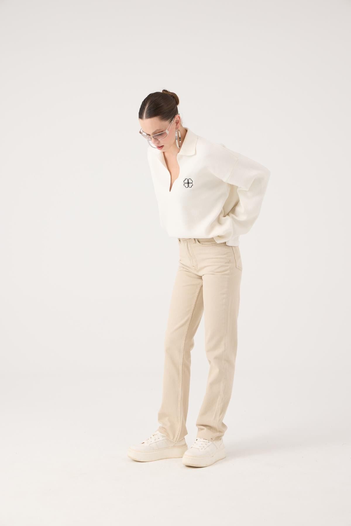 Hochtaillierte Sagrado Jeans