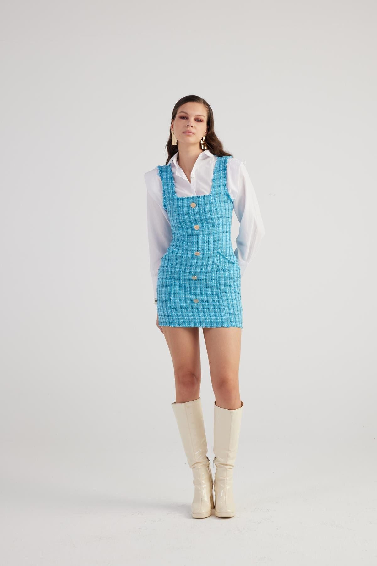 Mini-Tweed-Kleid mit Metallknöpfen
