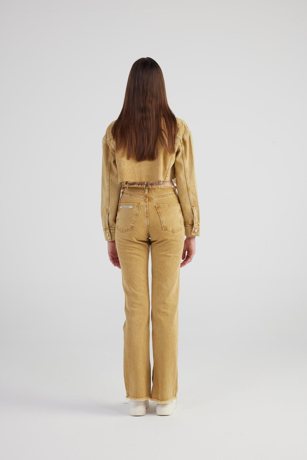 Rostfarbene Jeans mit Marmor-Muster