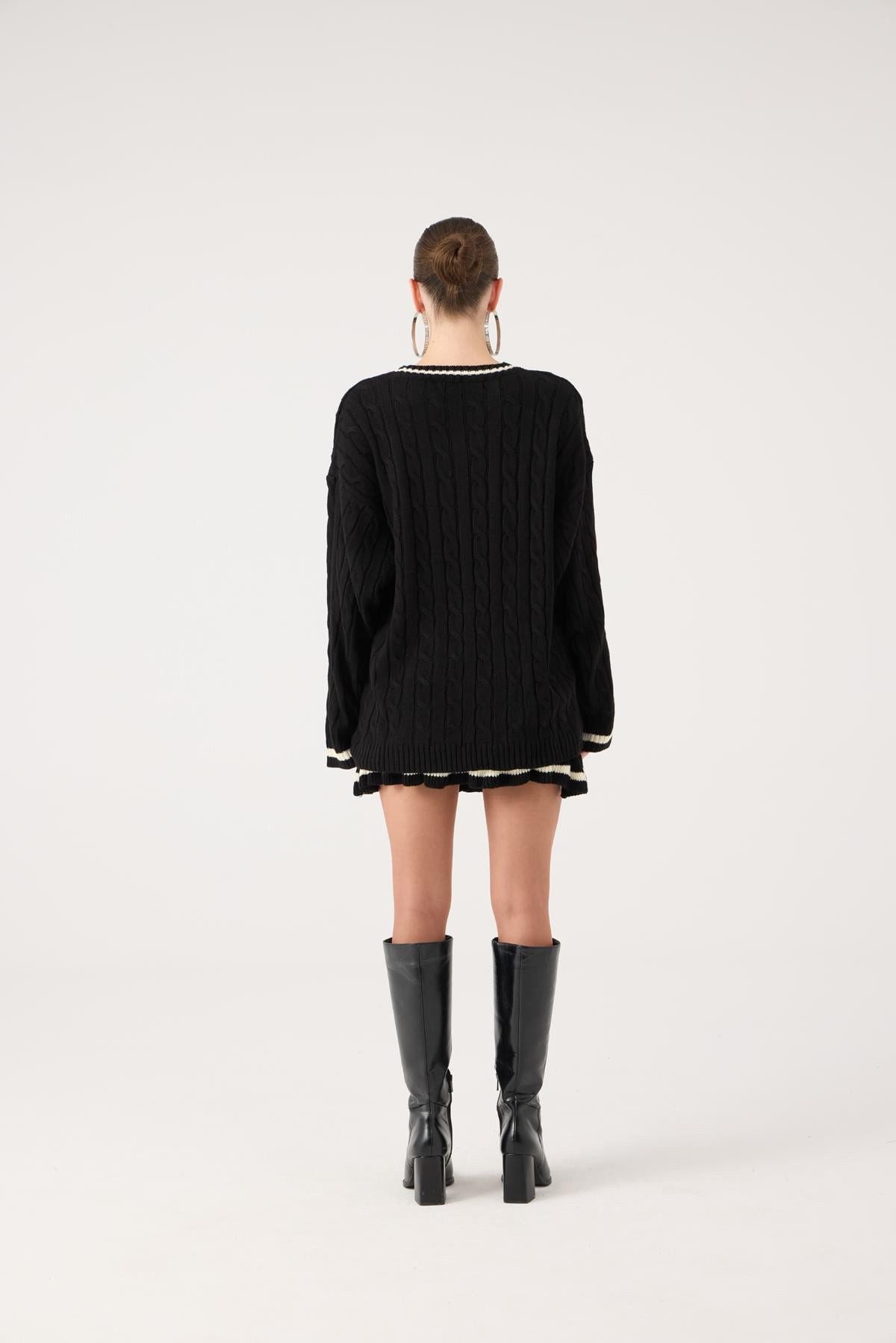 Logo Strickmuster Oversized Pullover