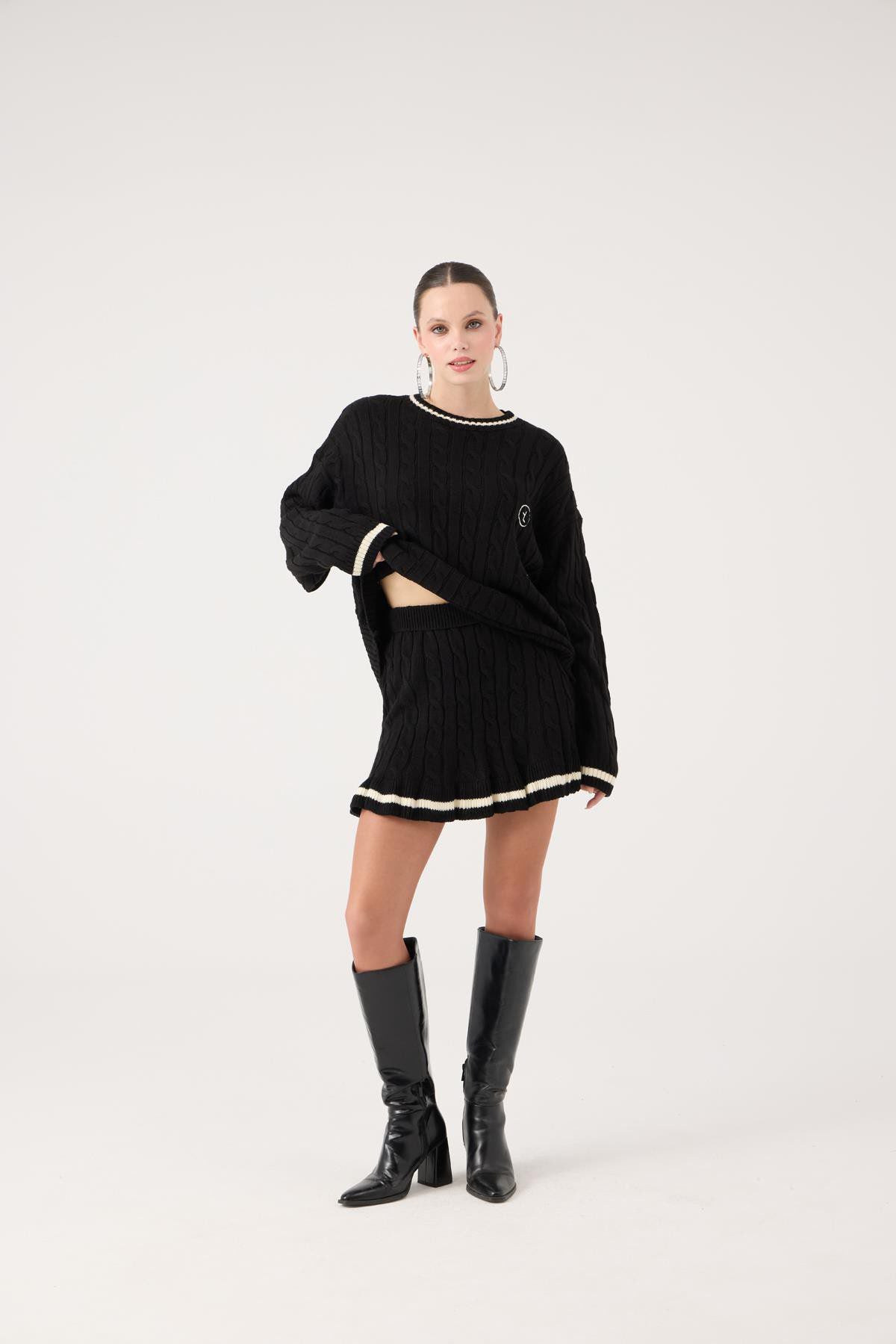 Logo Strickmuster Oversized Pullover