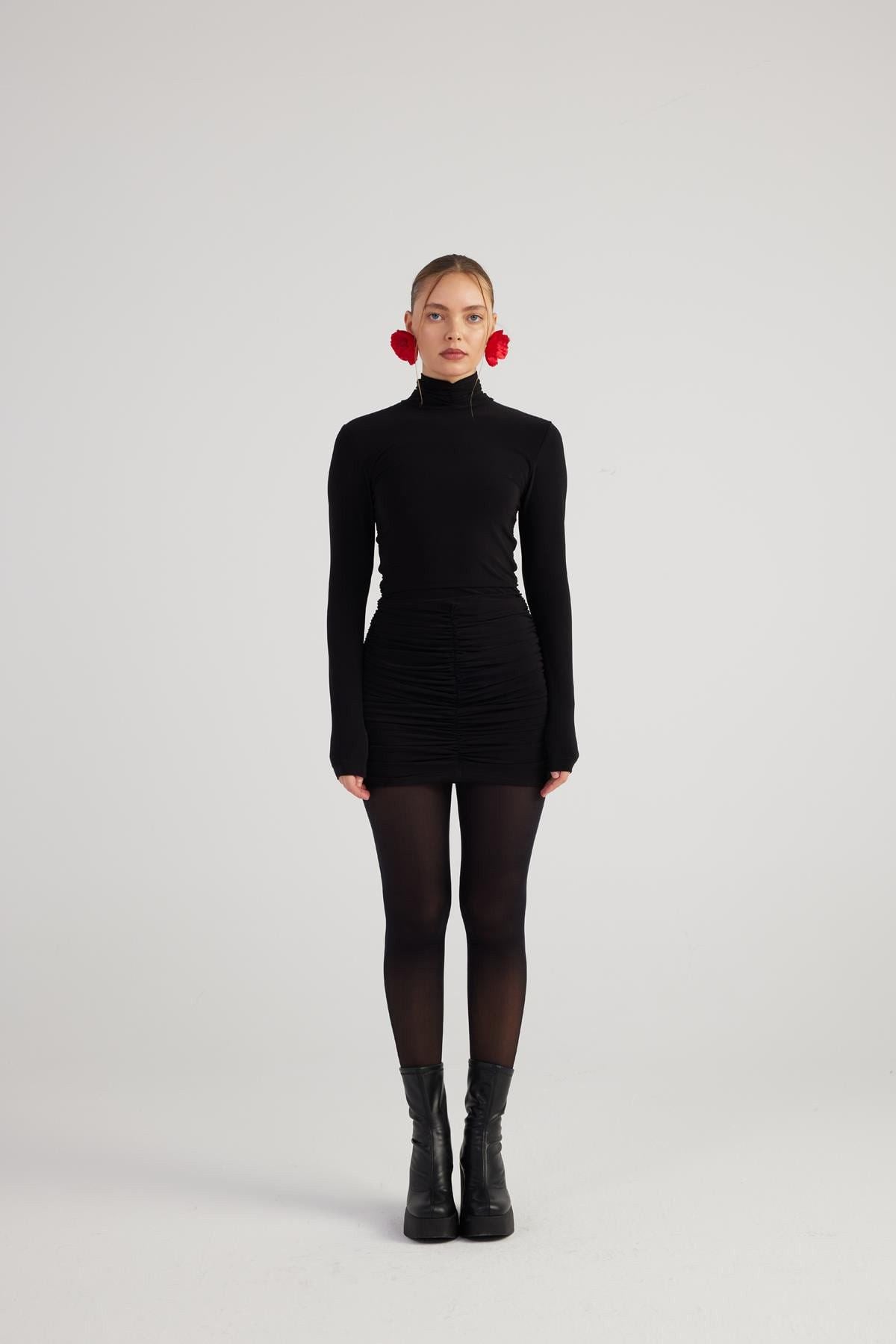 Mini-Kleid mit Fischerkragen