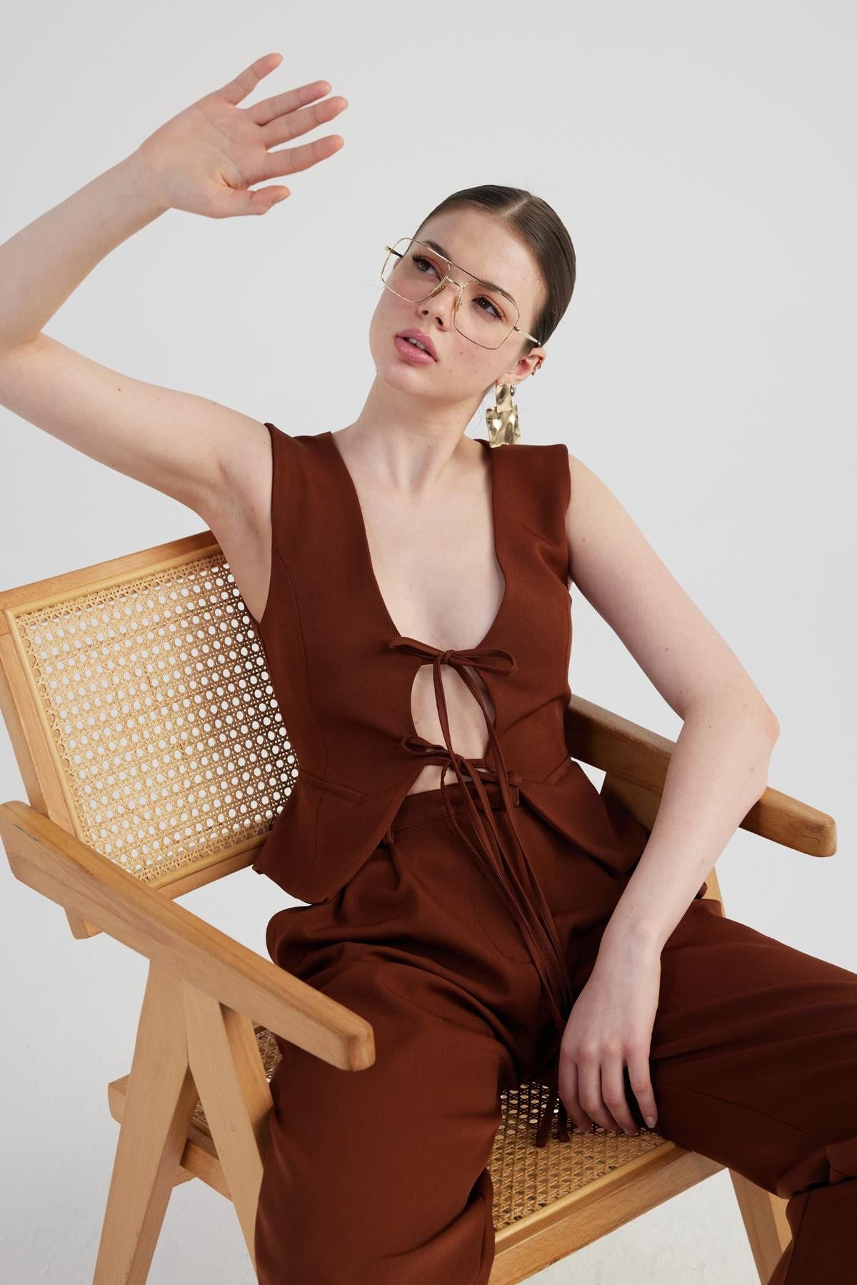 Frida Weste mit Bindung