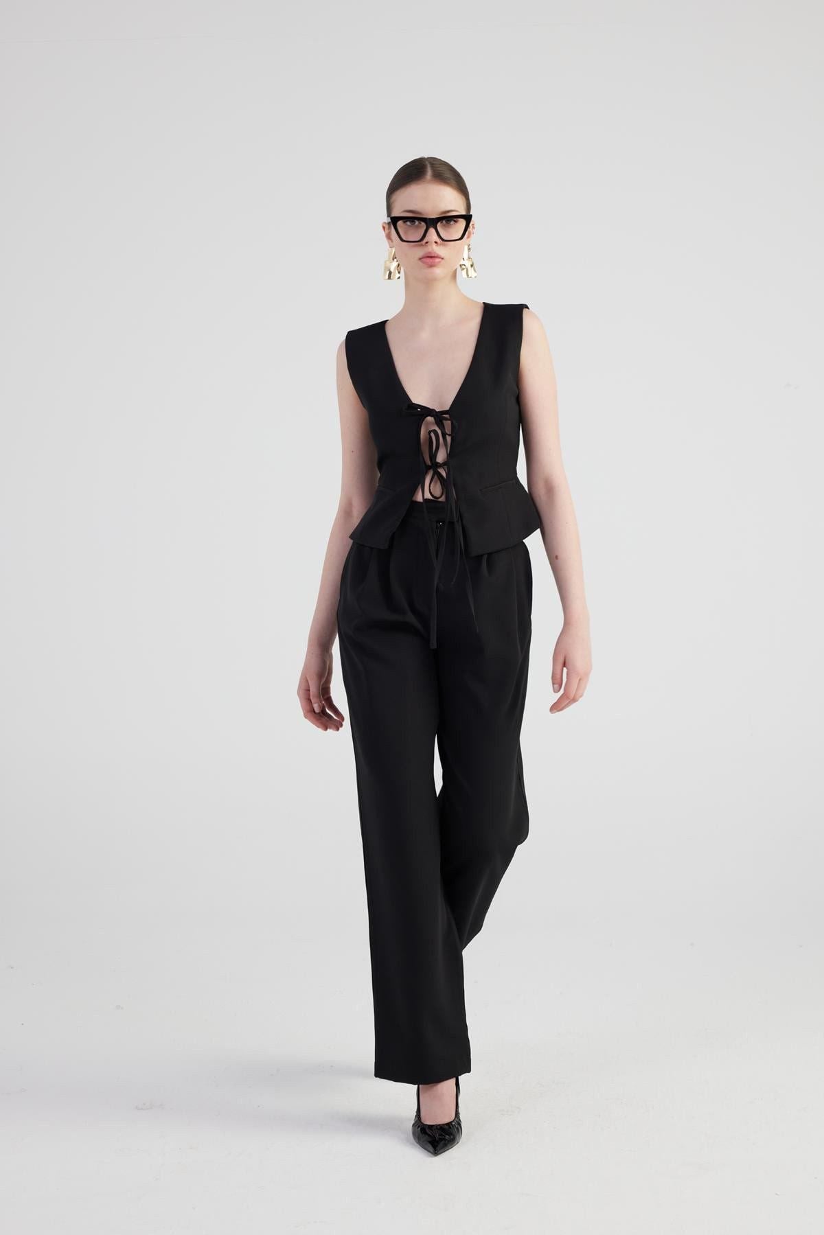 Hochtaillierte Plissee Palazzo Hose