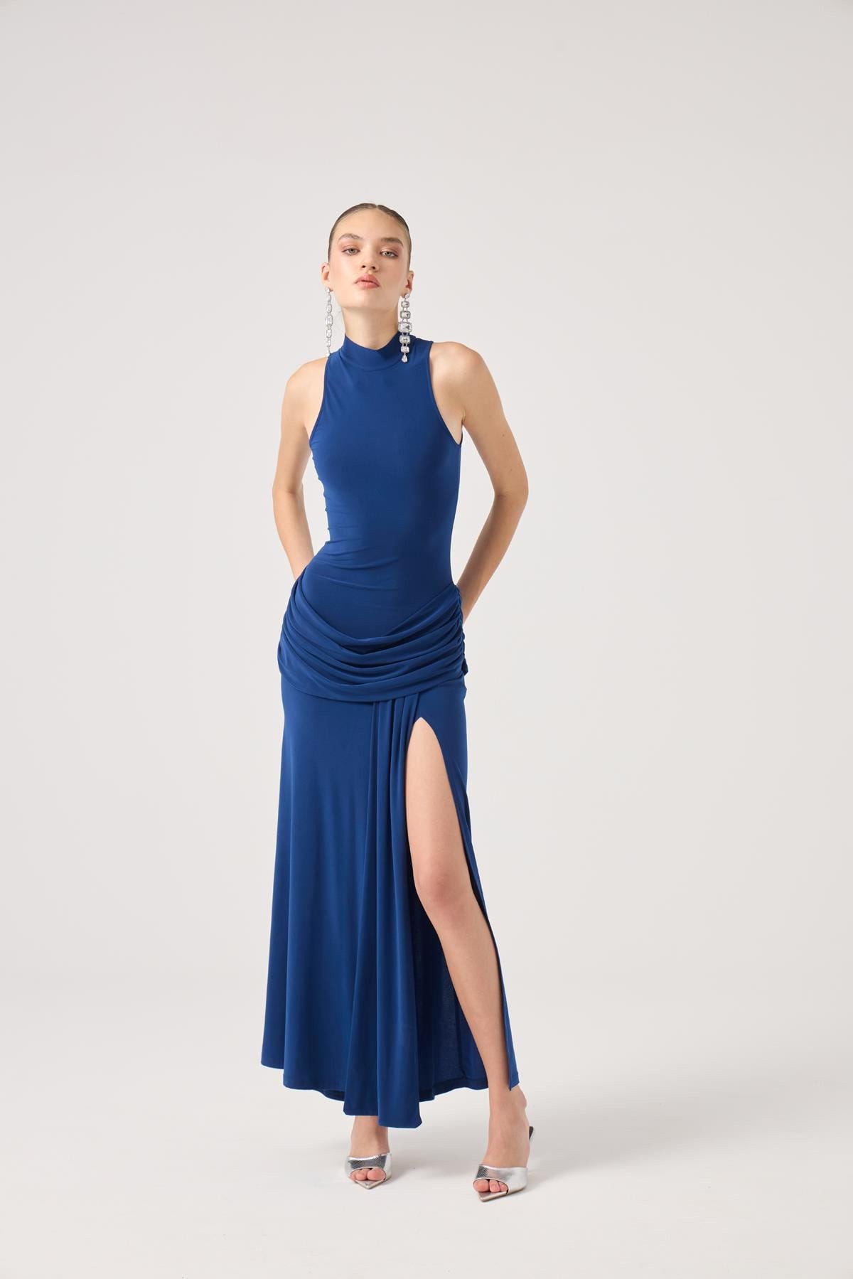 Valentina Kleid mit Schlitz