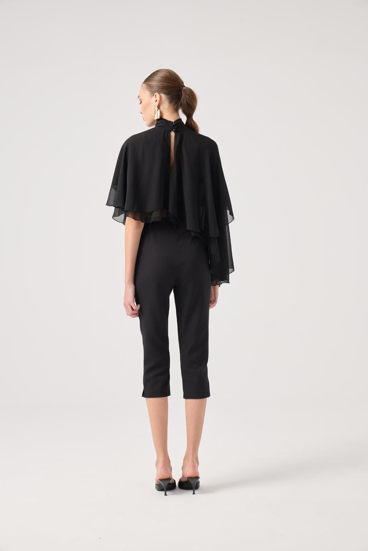 Bena Cape-Bluse