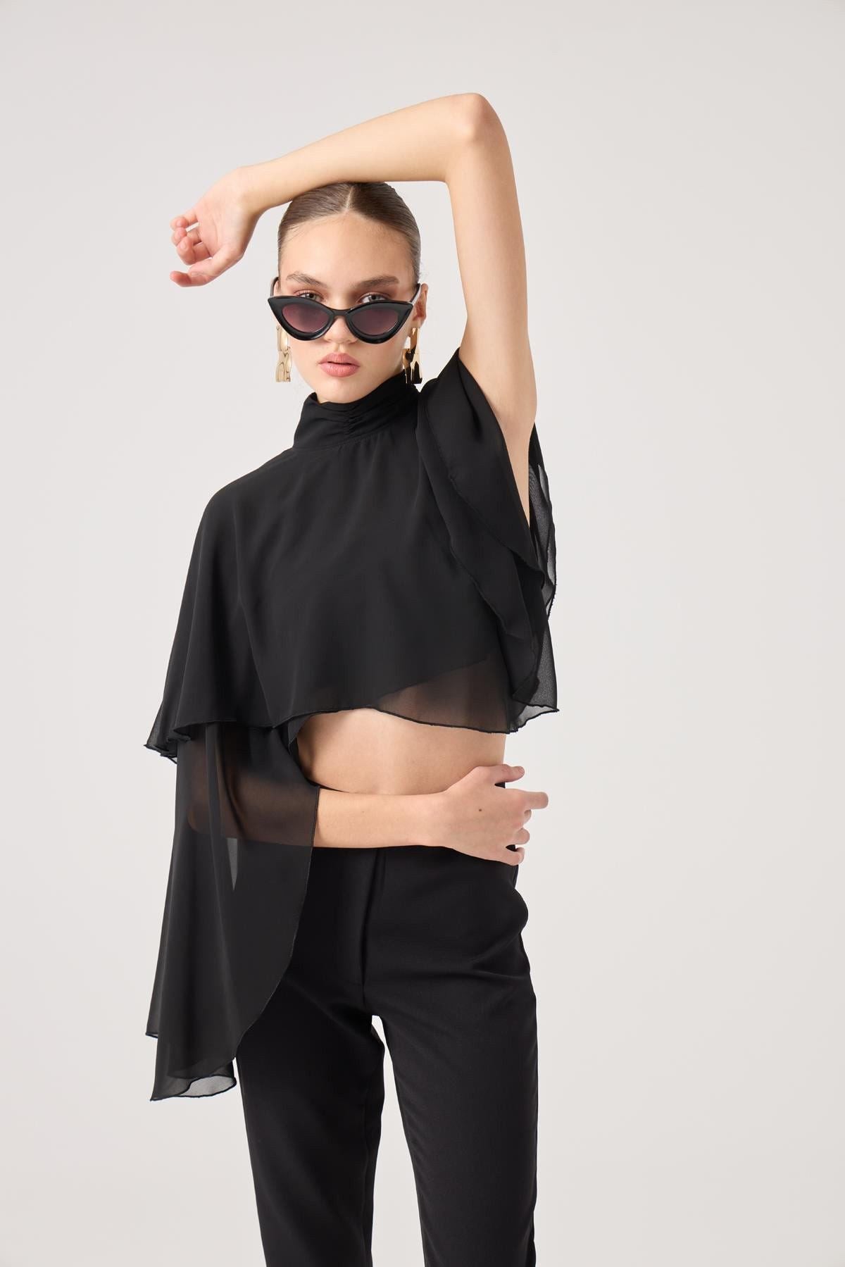 Bena Cape-Bluse