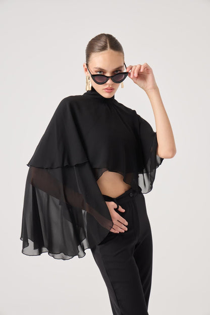 Bena Cape-Bluse
