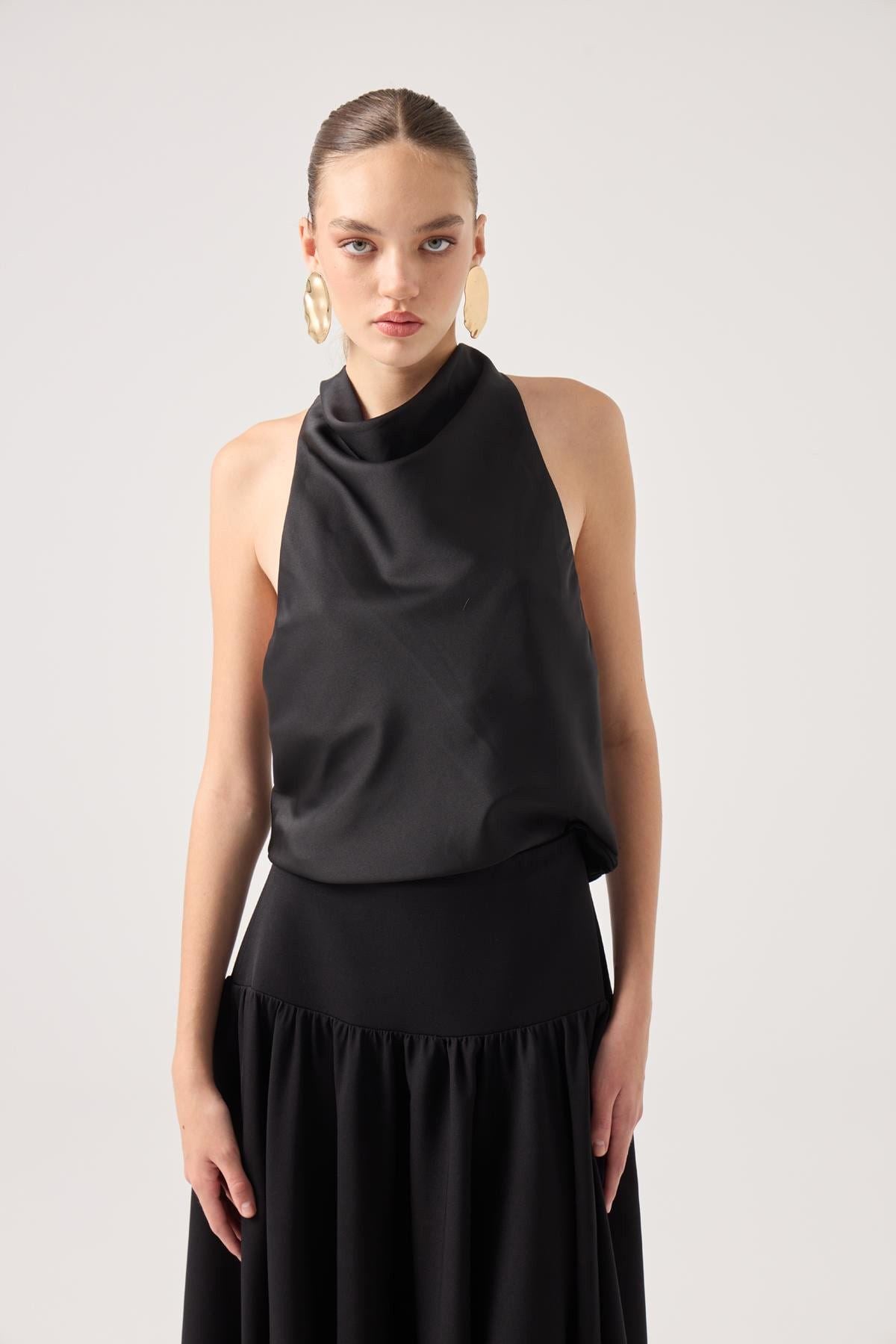 Satin Dalia Bluse mit Kragen
