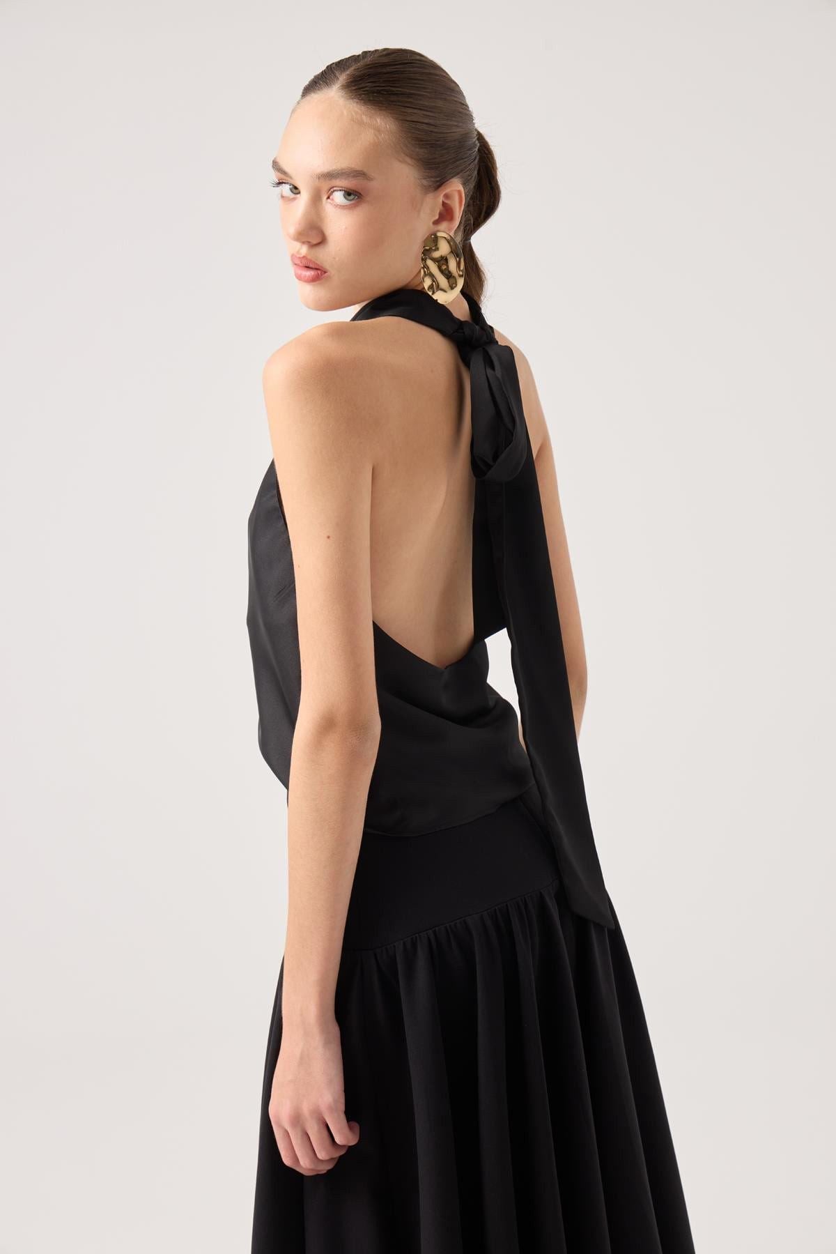 Satin Dalia Bluse mit Kragen