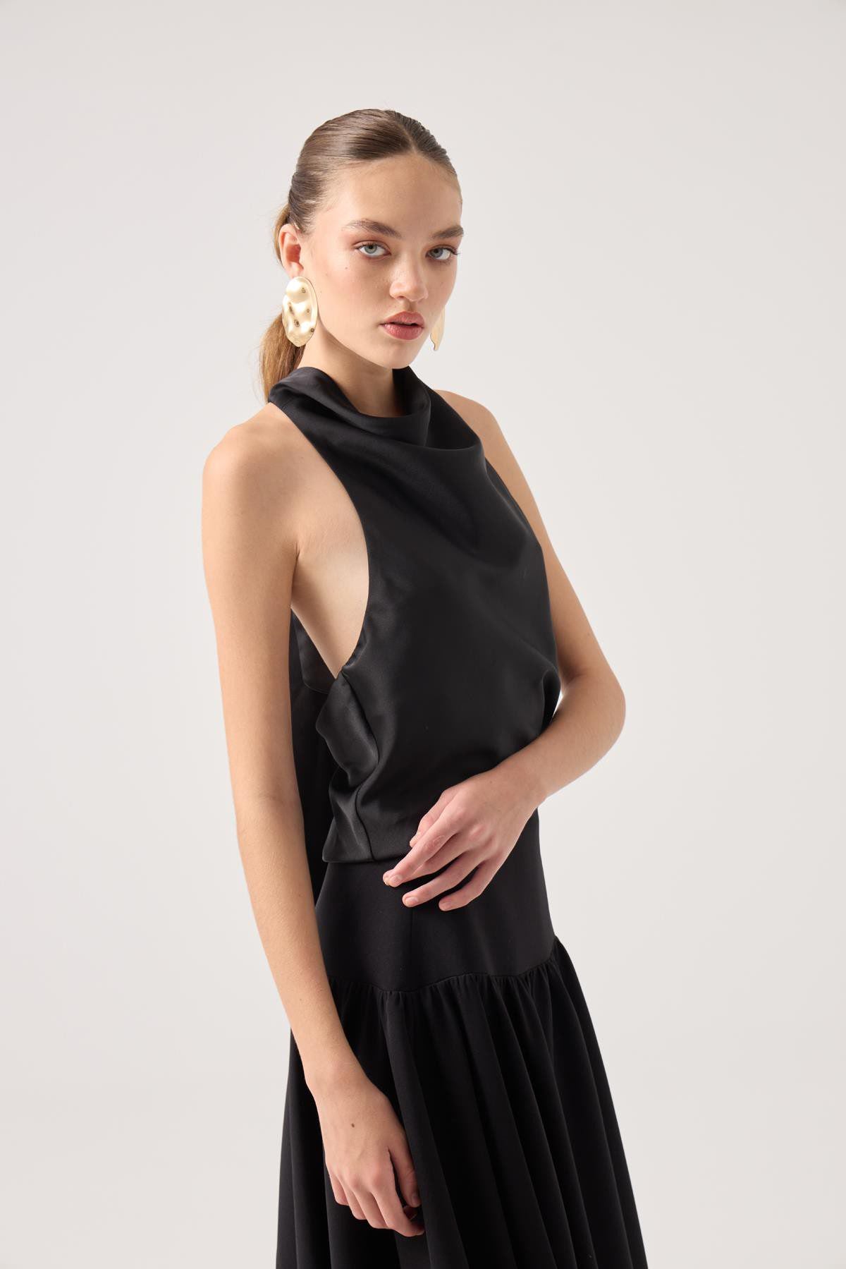 Satin Dalia Bluse mit Kragen