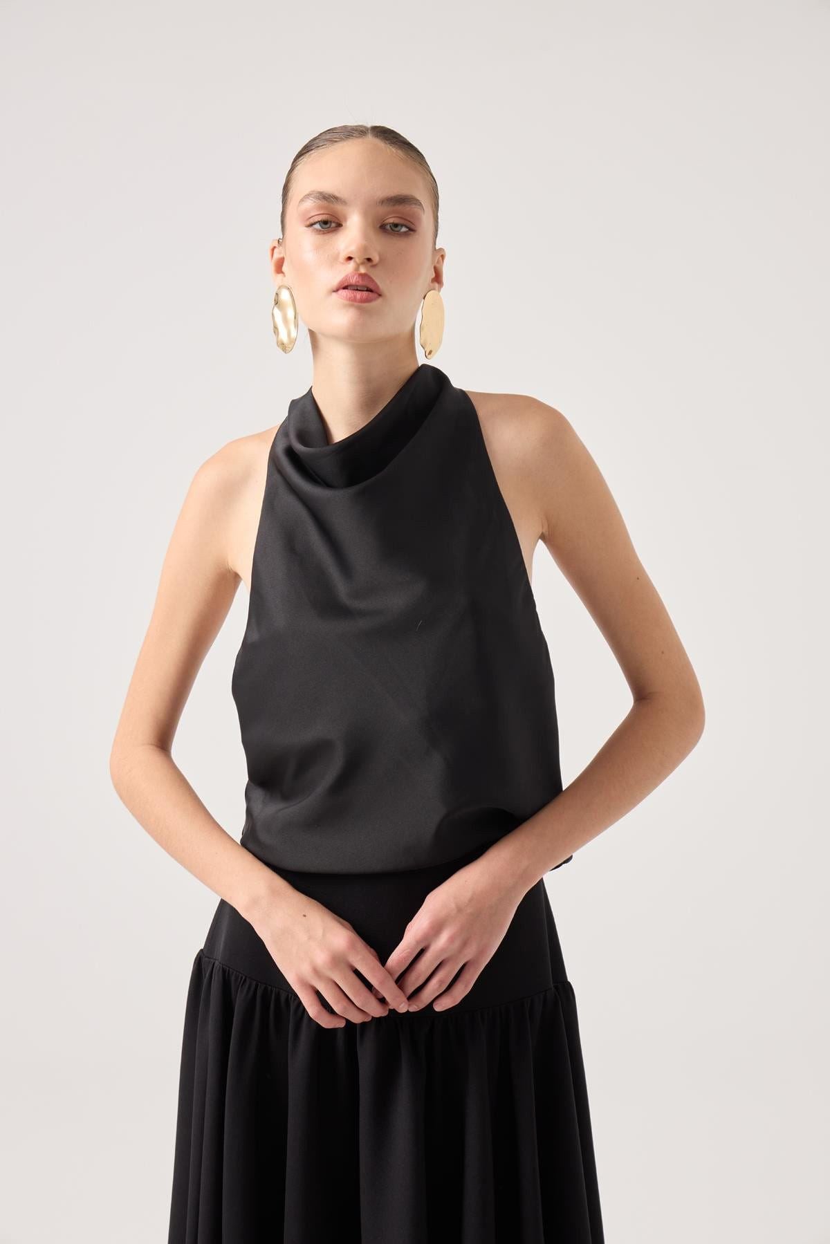 Satin Dalia Bluse mit Kragen