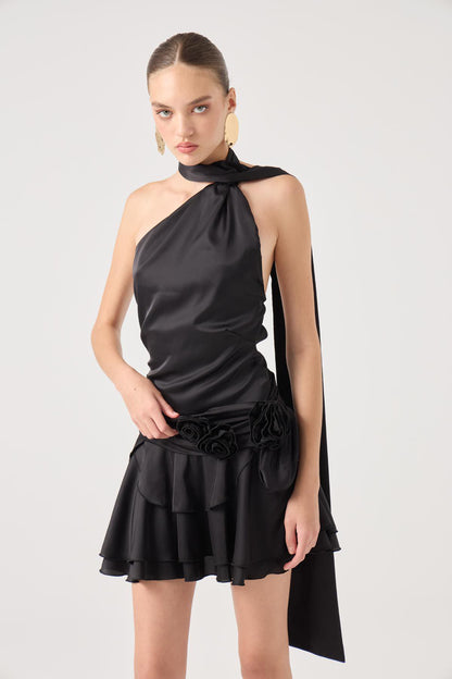 Satin Giana Kleid mit Gürtel