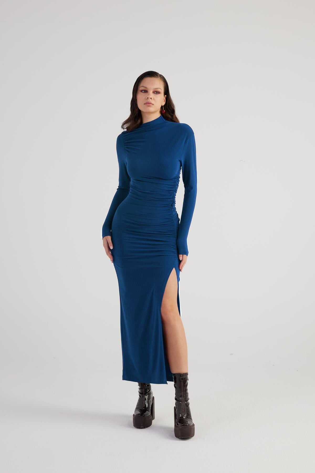 Langes Drapiertes Maxi-Kleid