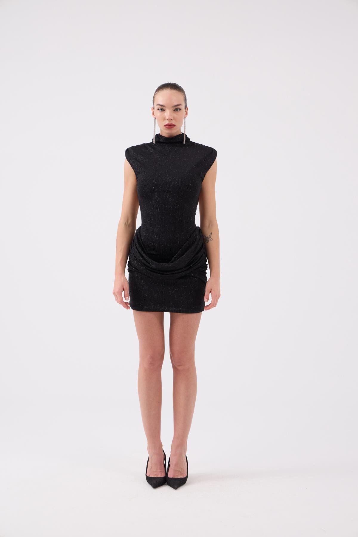 Glitzer Mini-Kleid mit Offenem Rücken