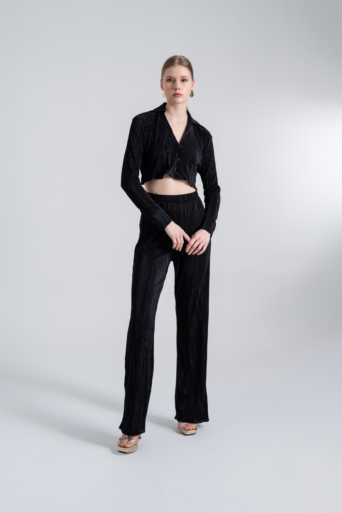 Bequeme Knopf-Top Cropped