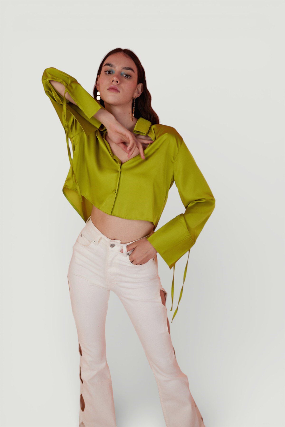 Strukturiertes Satin Crop Shirt