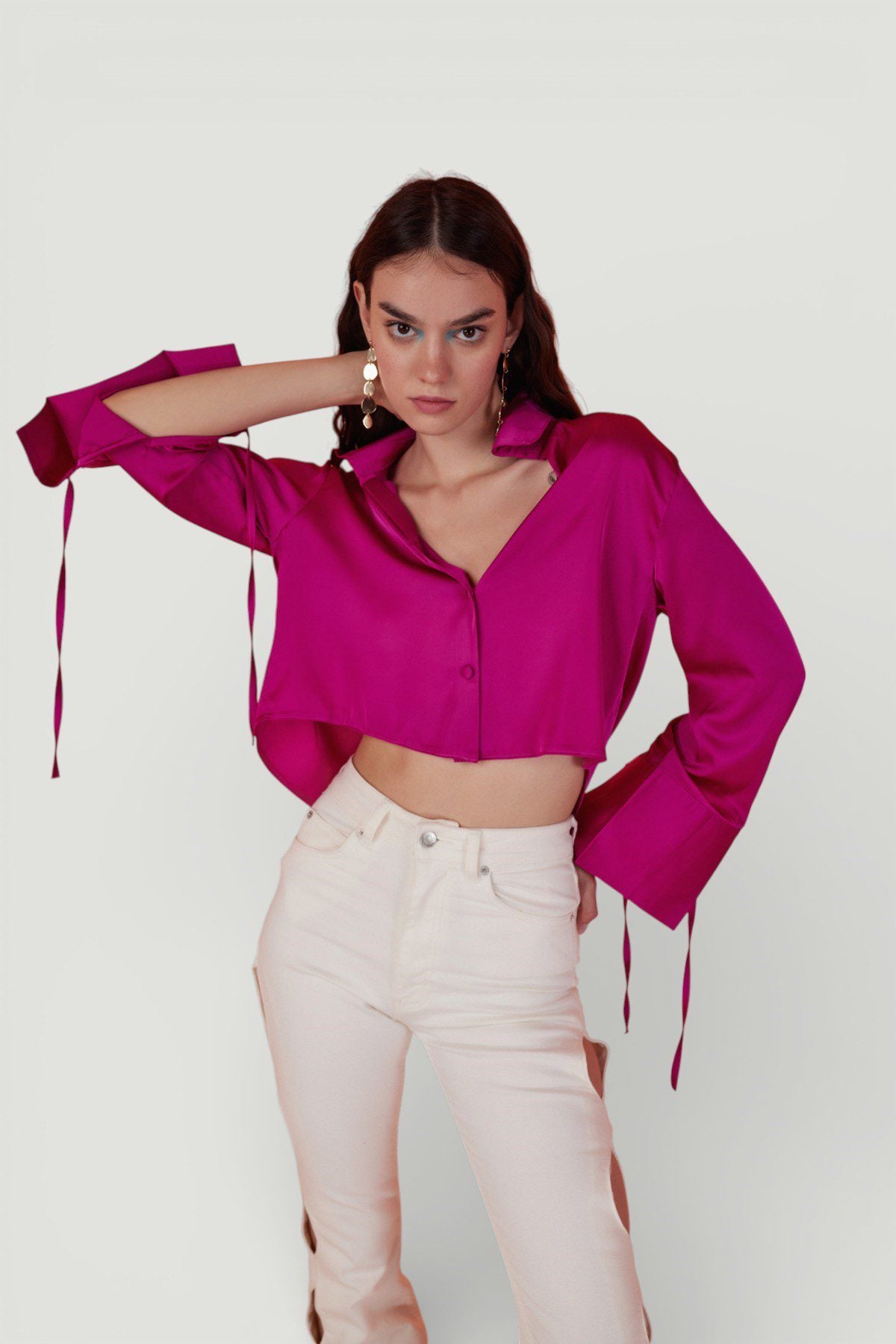 Strukturiertes Satin Crop Shirt