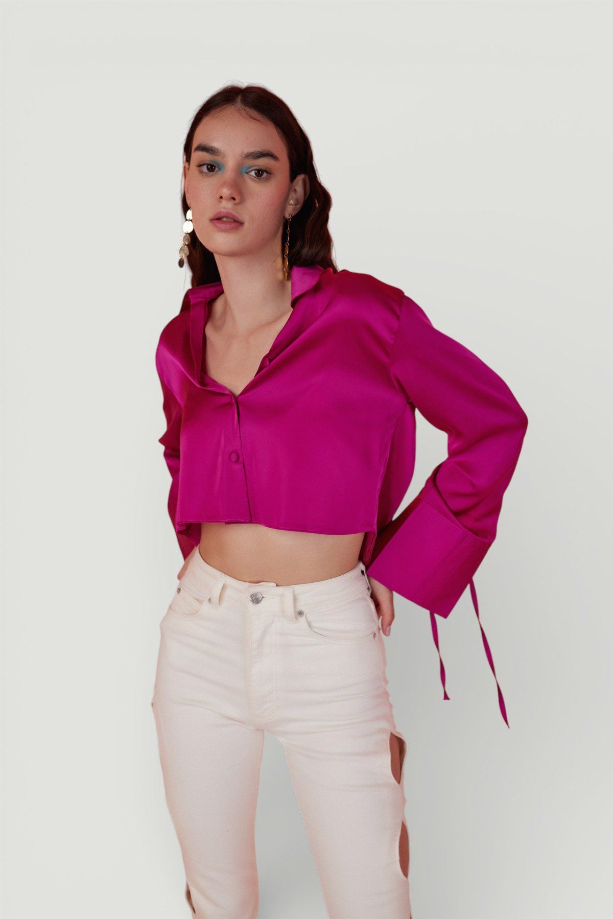 Strukturiertes Satin Crop Shirt