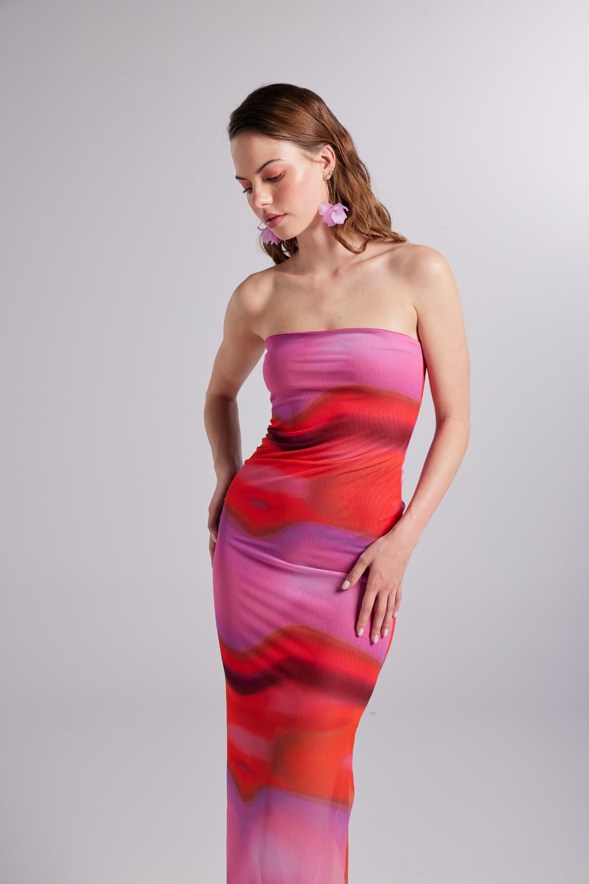 Gepunktetes Tüllkleid ohne Träger