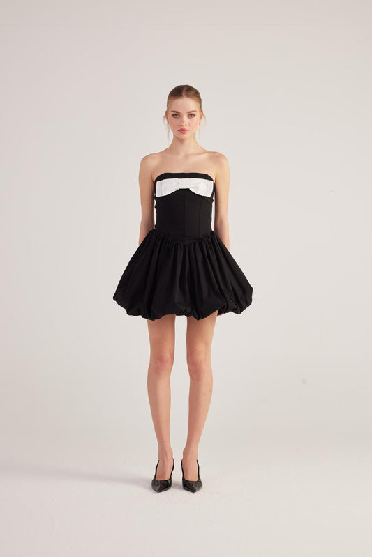 Minikleid mit Ballonrock und Schleife