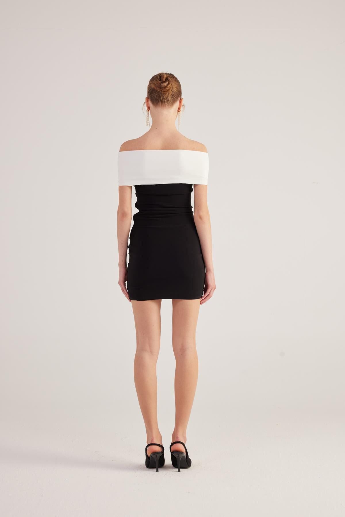Mini Octavia Kleid mit Kragen