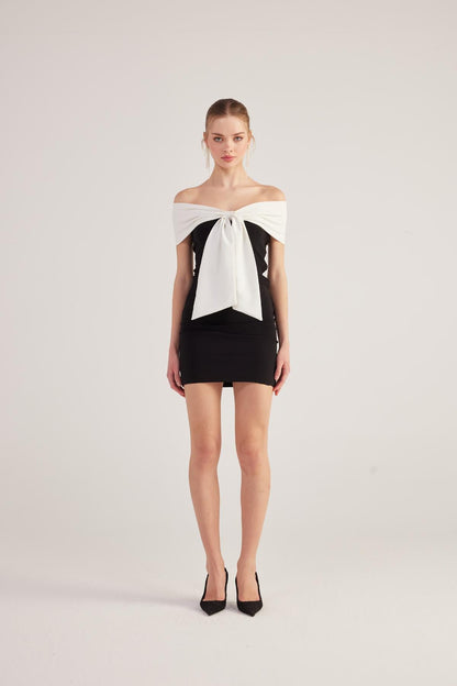 Mini Octavia Kleid mit Kragen