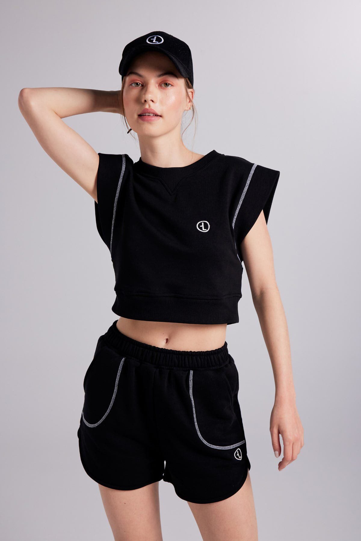 Kontraststich Crop Rhode T-Shirt