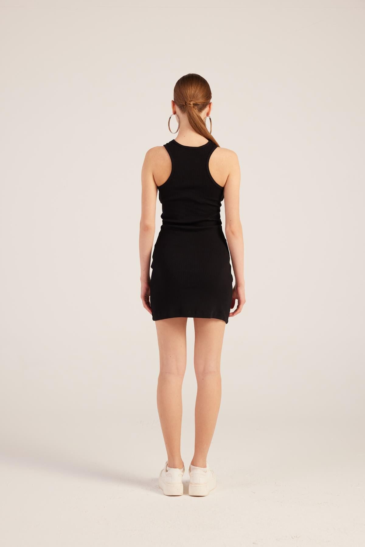 Halter-Minikleid mit Rippstruktur