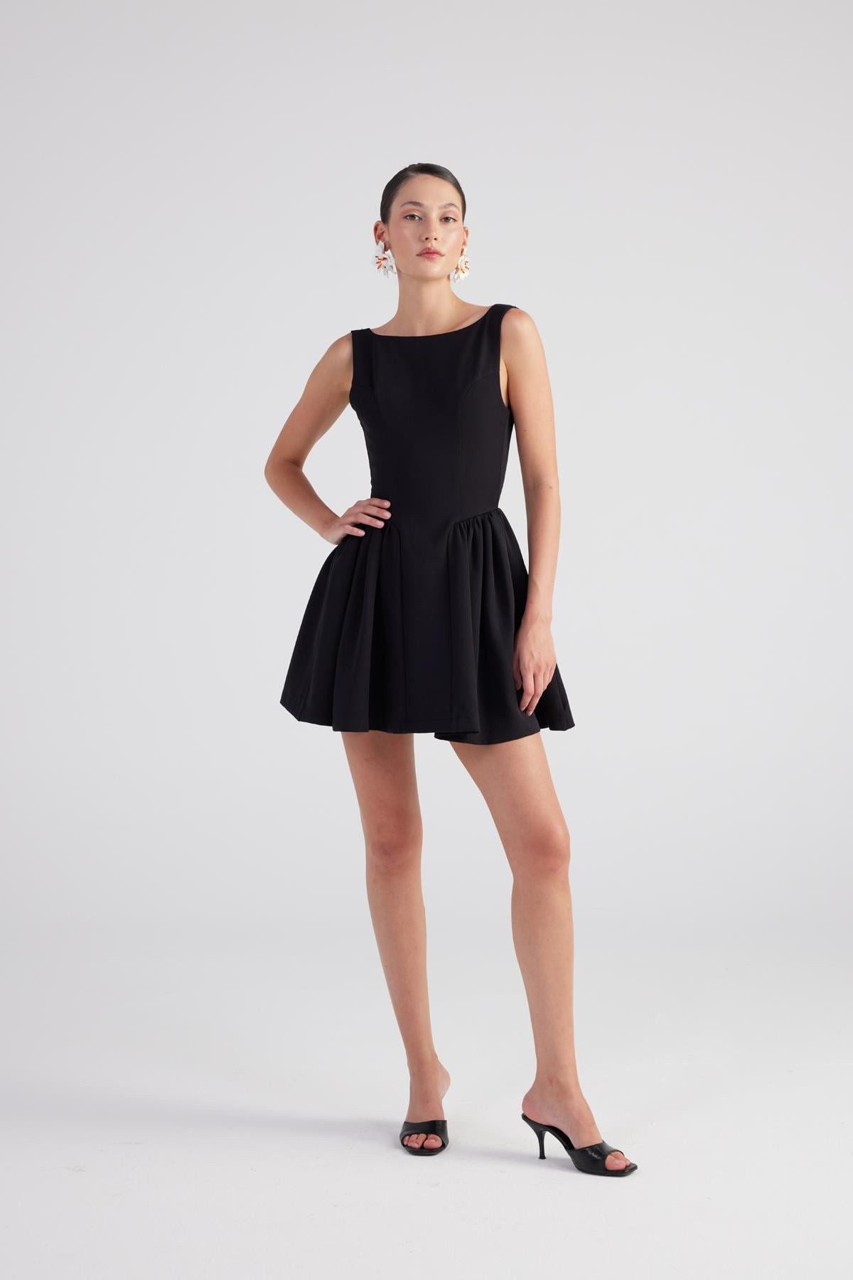Mini-Kleid mit Bootsausschnitt Alena