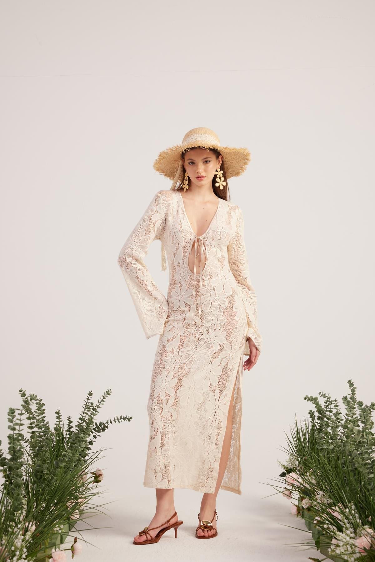 Blumenkleid Zeya Strick Beige