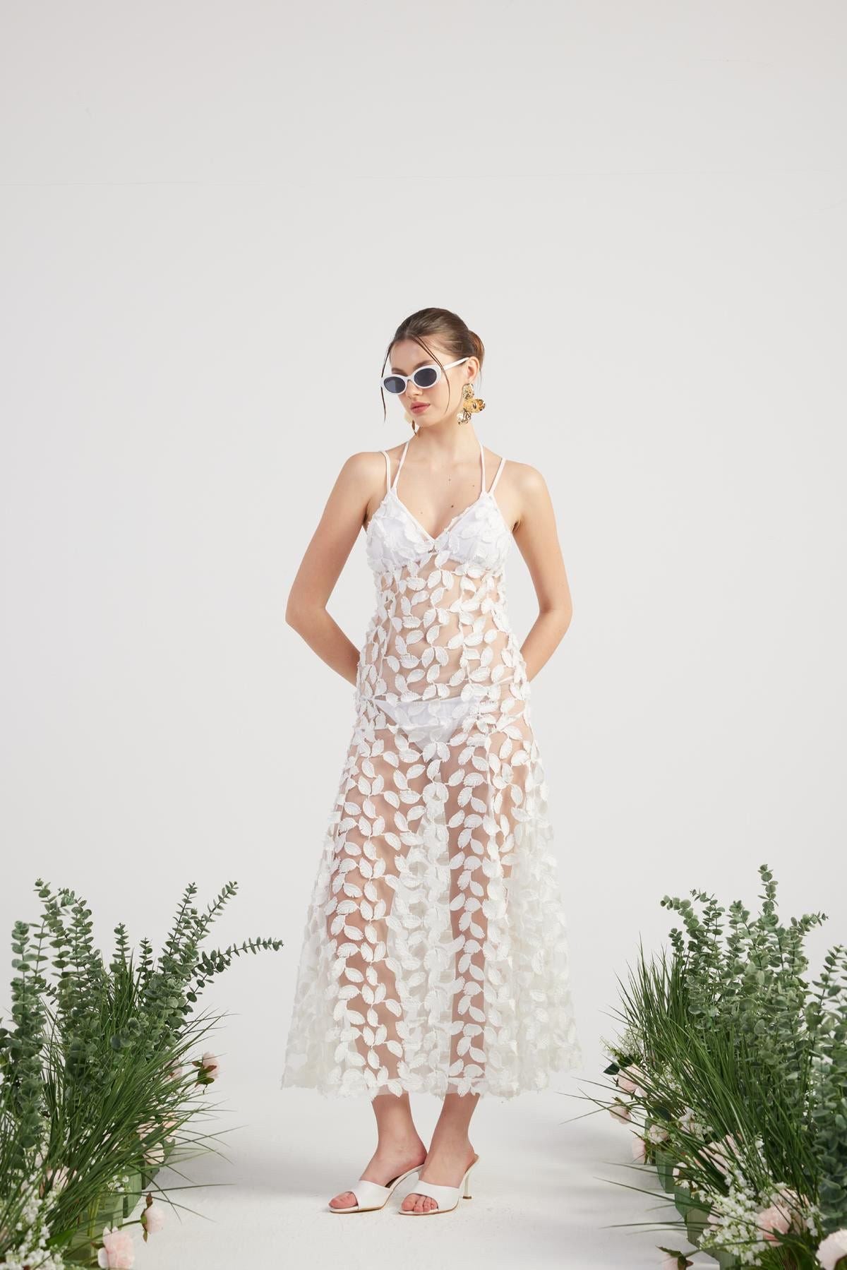 Maßgeschneiderte Beatriz Kleid in Velours