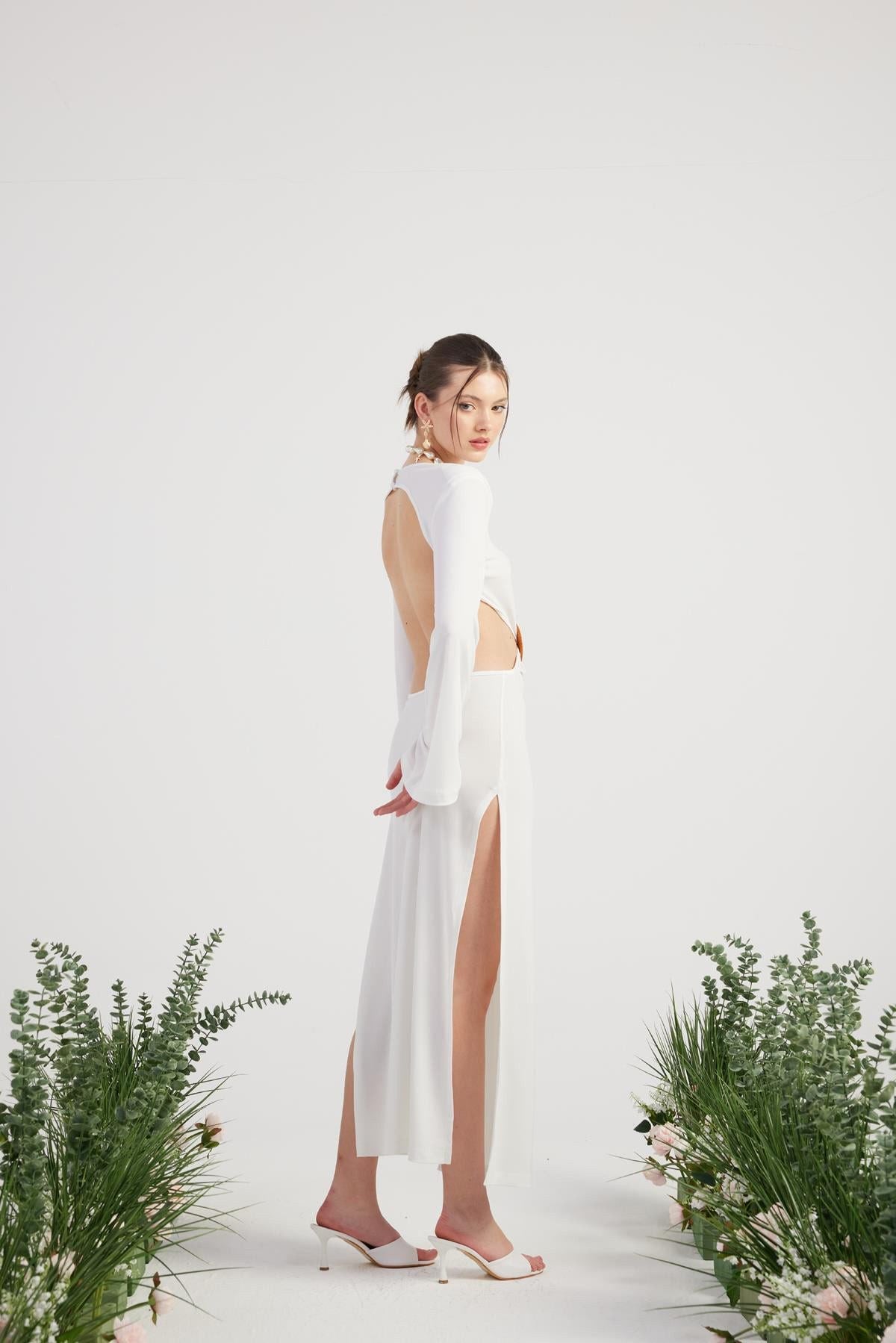 Langkleid Cameron mit Rückenausschnitt
