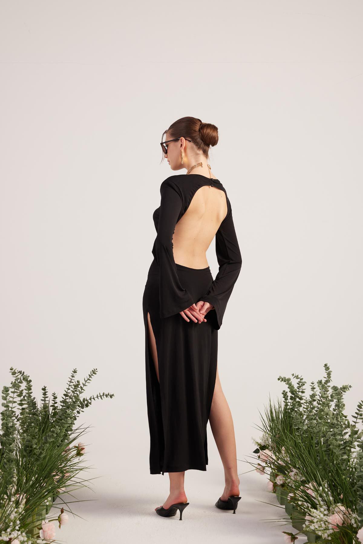 Langkleid Cameron mit Rückenausschnitt