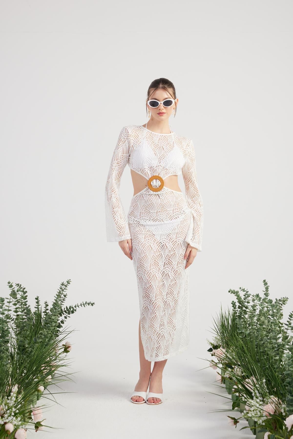 Spitzenrücken Offenes Adeline Kleid