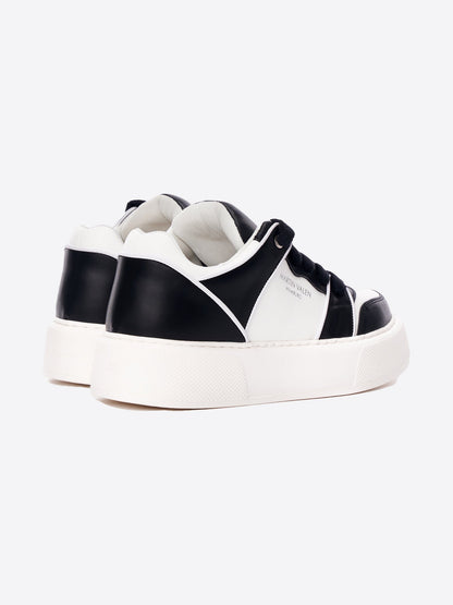 Zweifarbige High-Top Sportschuhe