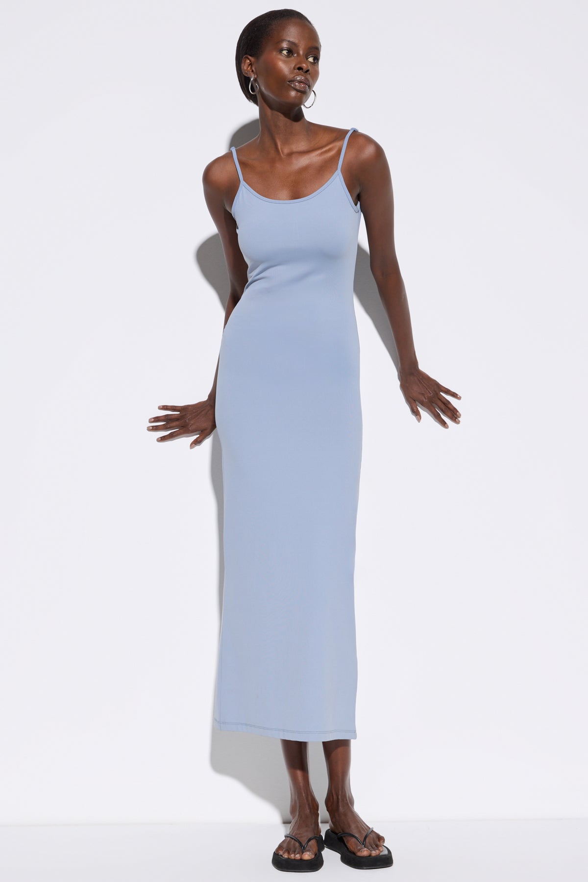 Maxikleid mit dünnen Trägern
