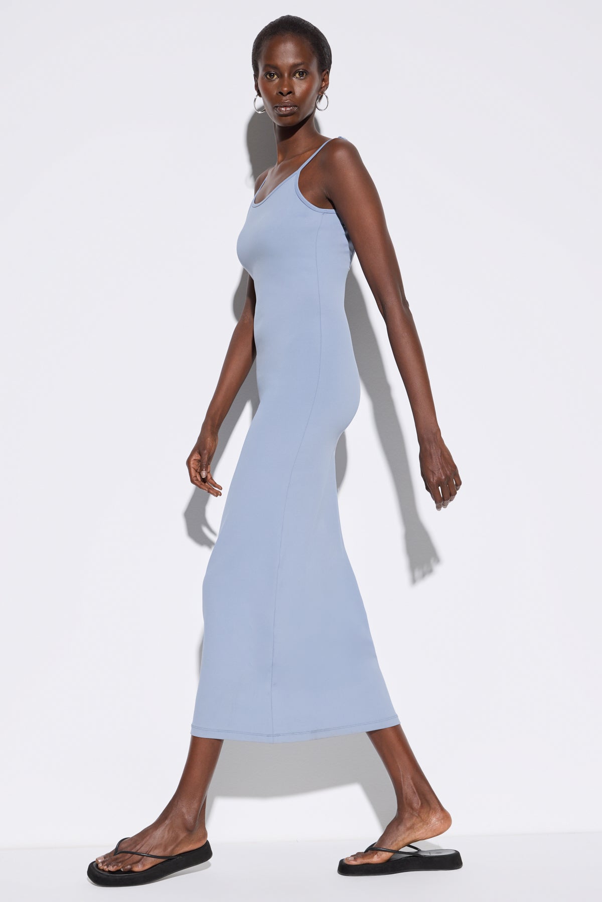 Maxikleid mit dünnen Trägern