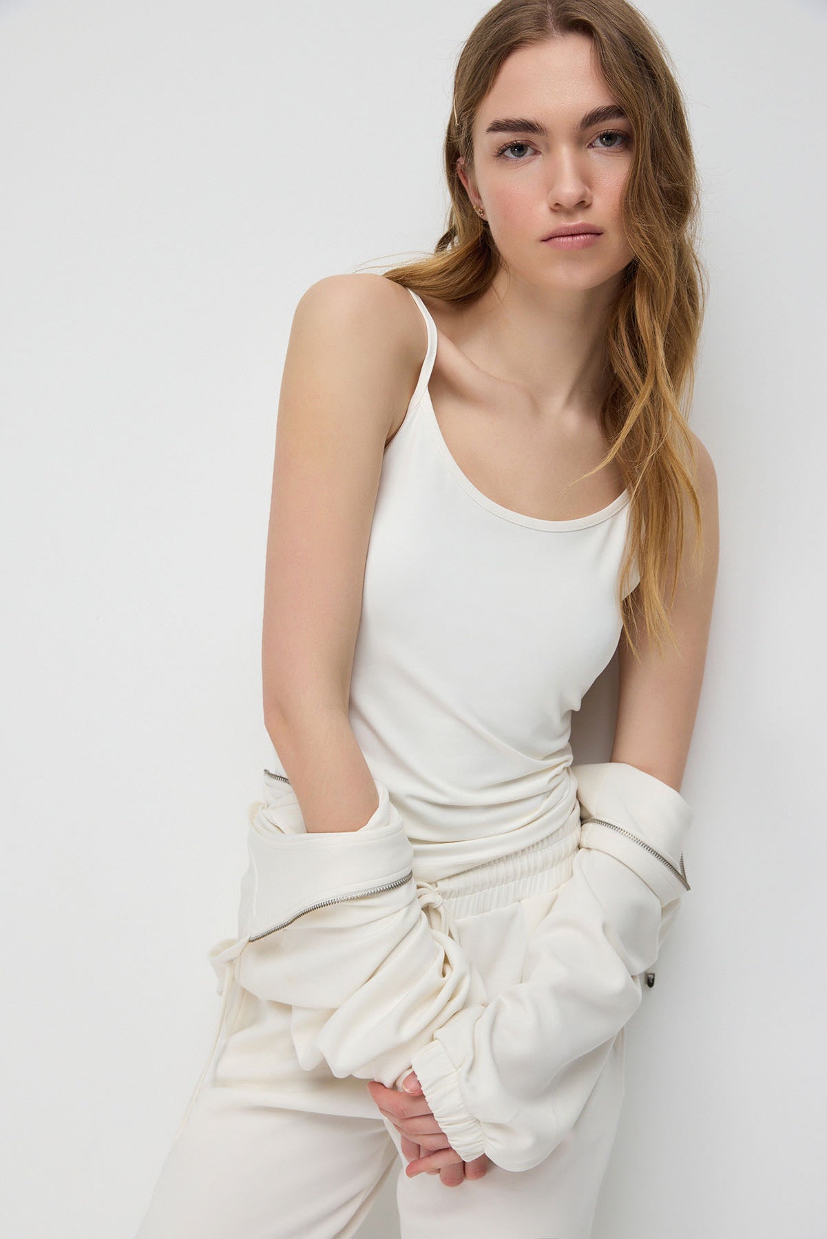 Tanktop mit dünnen Trägern