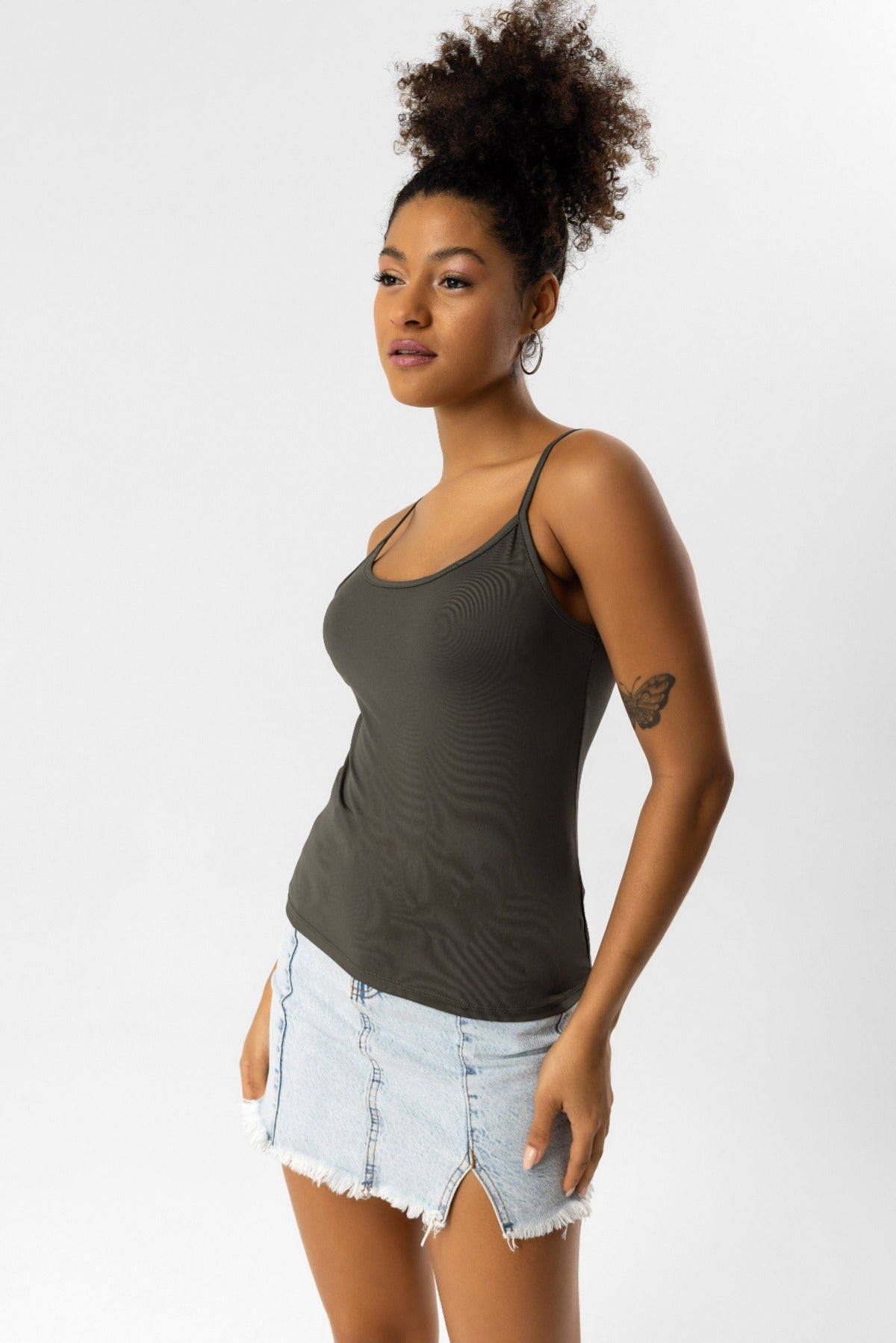 Bluse mit dünnen Trägern