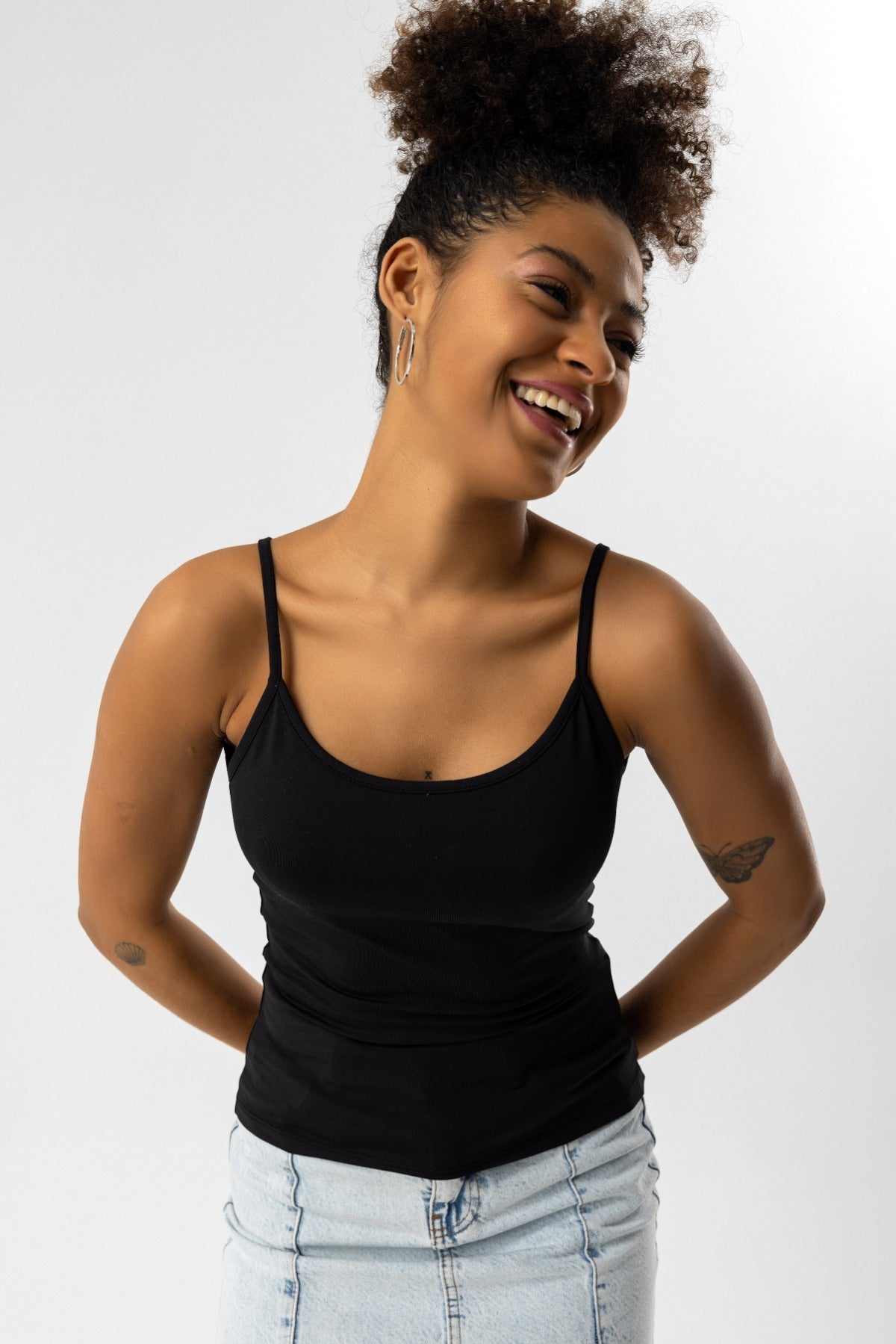 Bluse mit dünnen Trägern