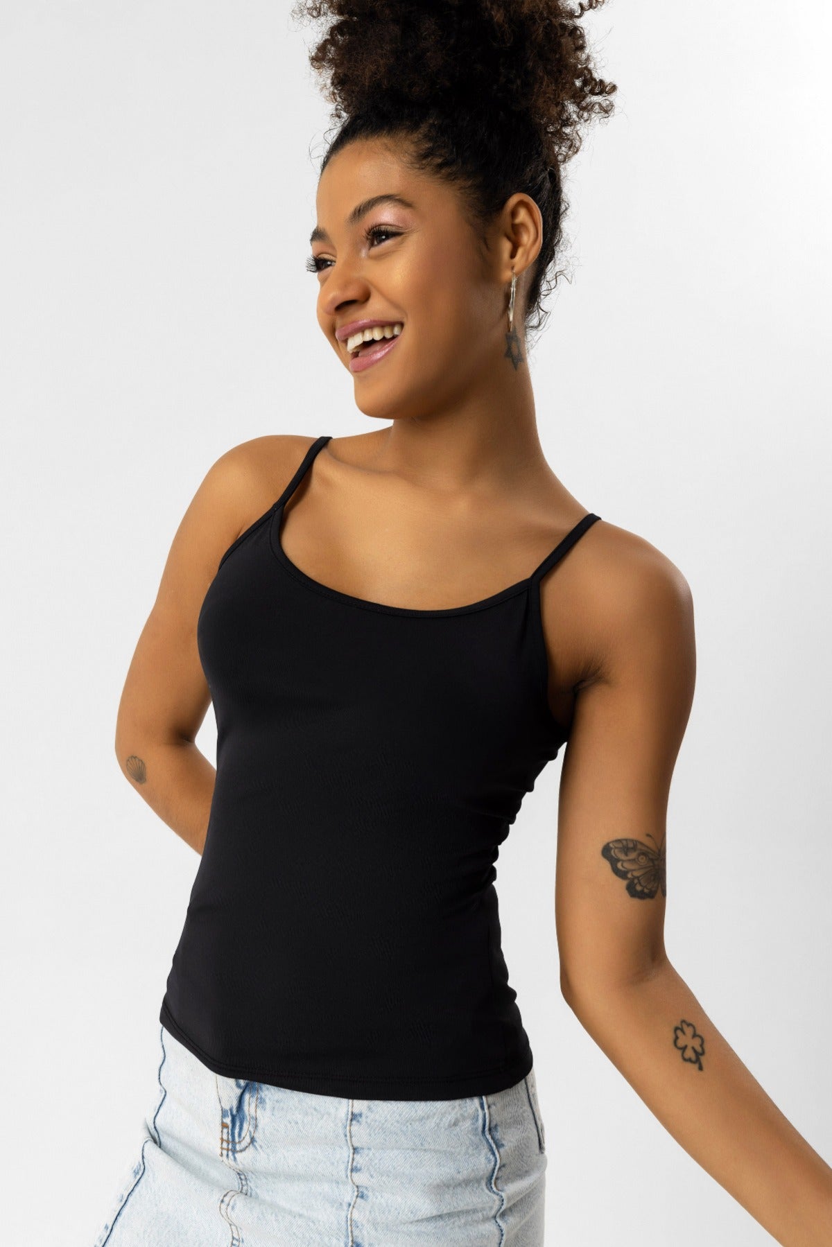 Bluse mit dünnen Trägern