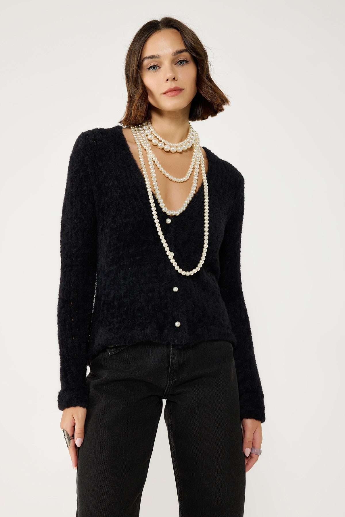 Weicher Strickcardigan mit Perlmuttknöpfen