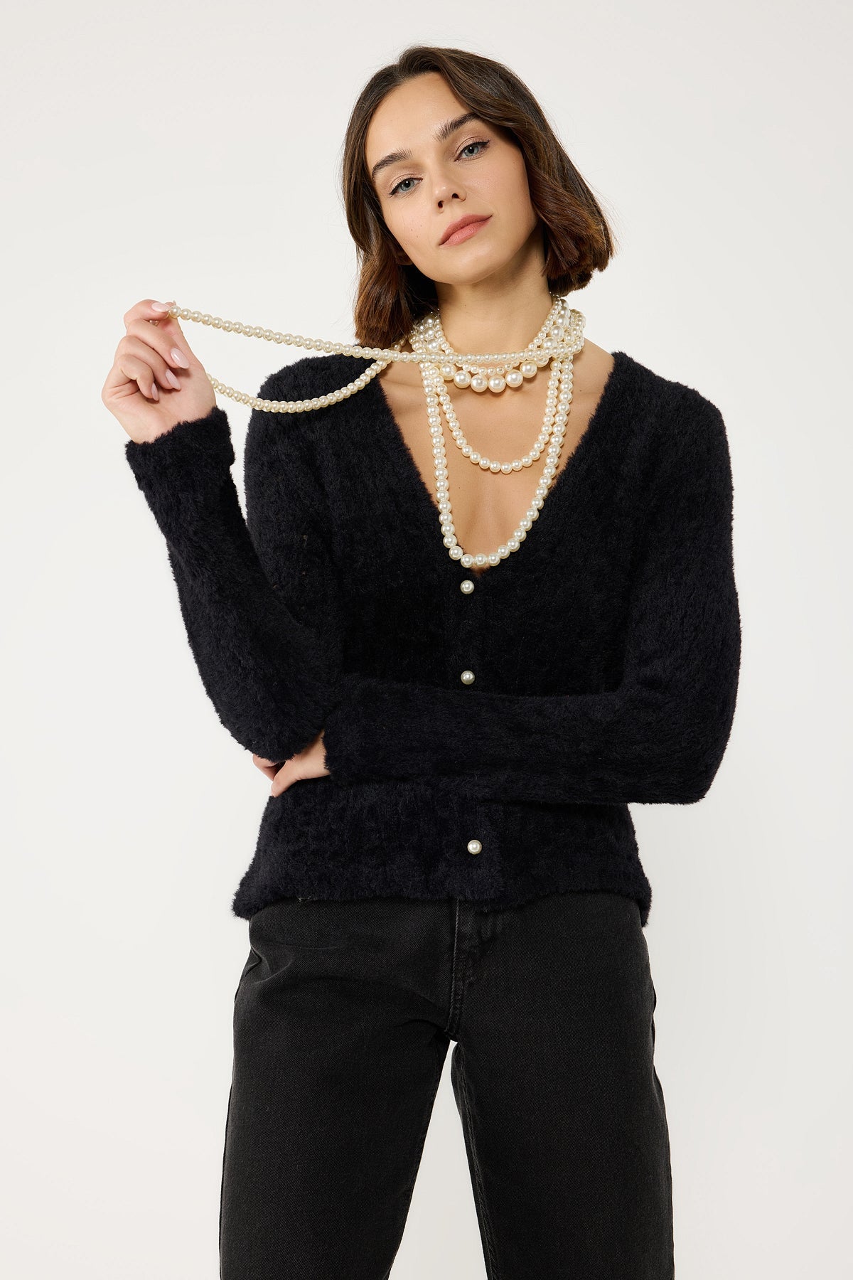 Weicher Strickcardigan mit Perlmuttknöpfen