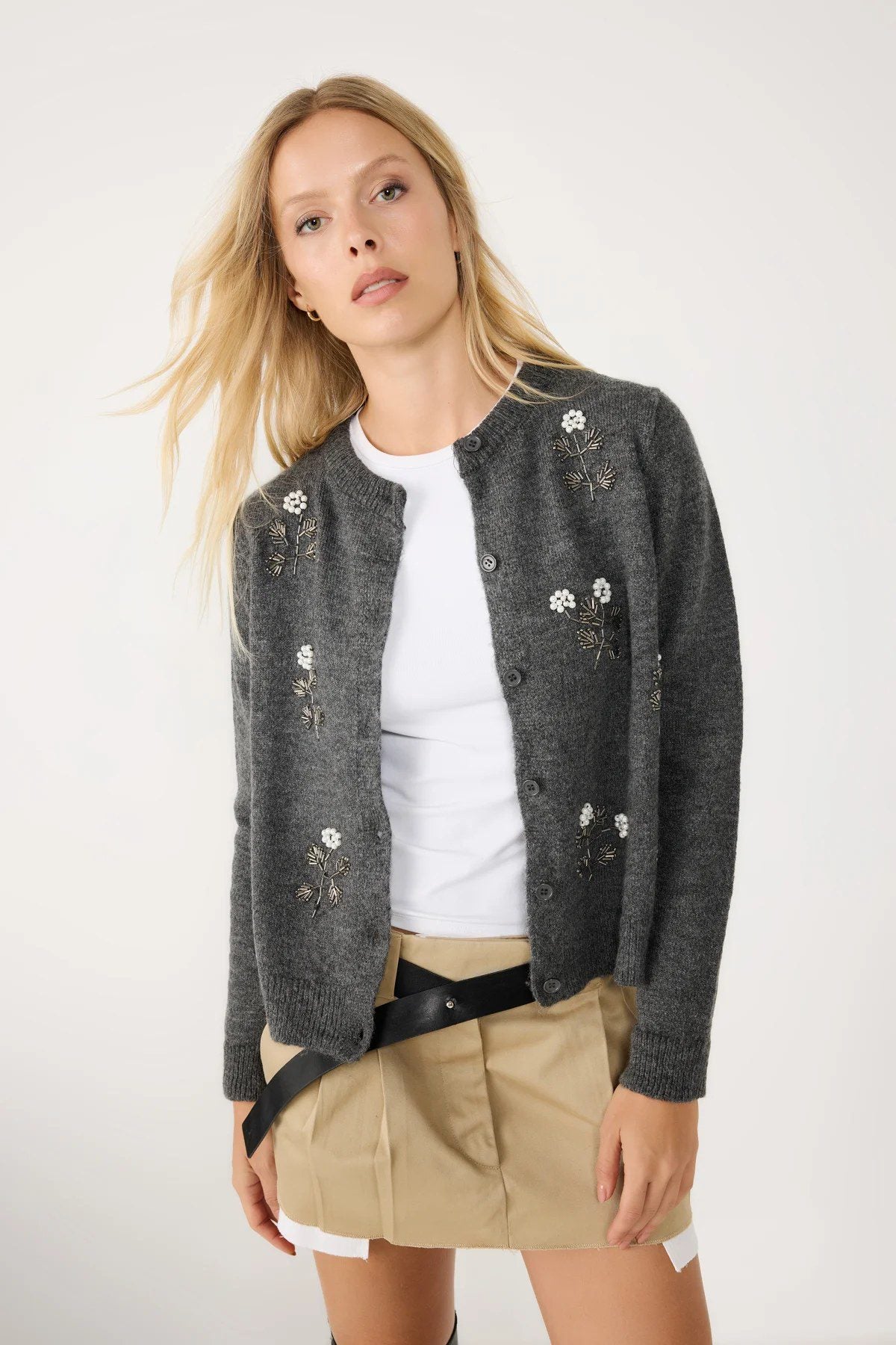 Perlenbesetzter Cardigan