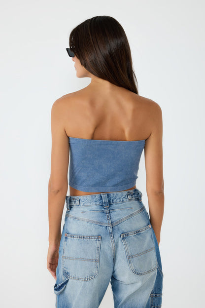 Nahtloses, trägerloses Crop-Top mit Steinverzierungen