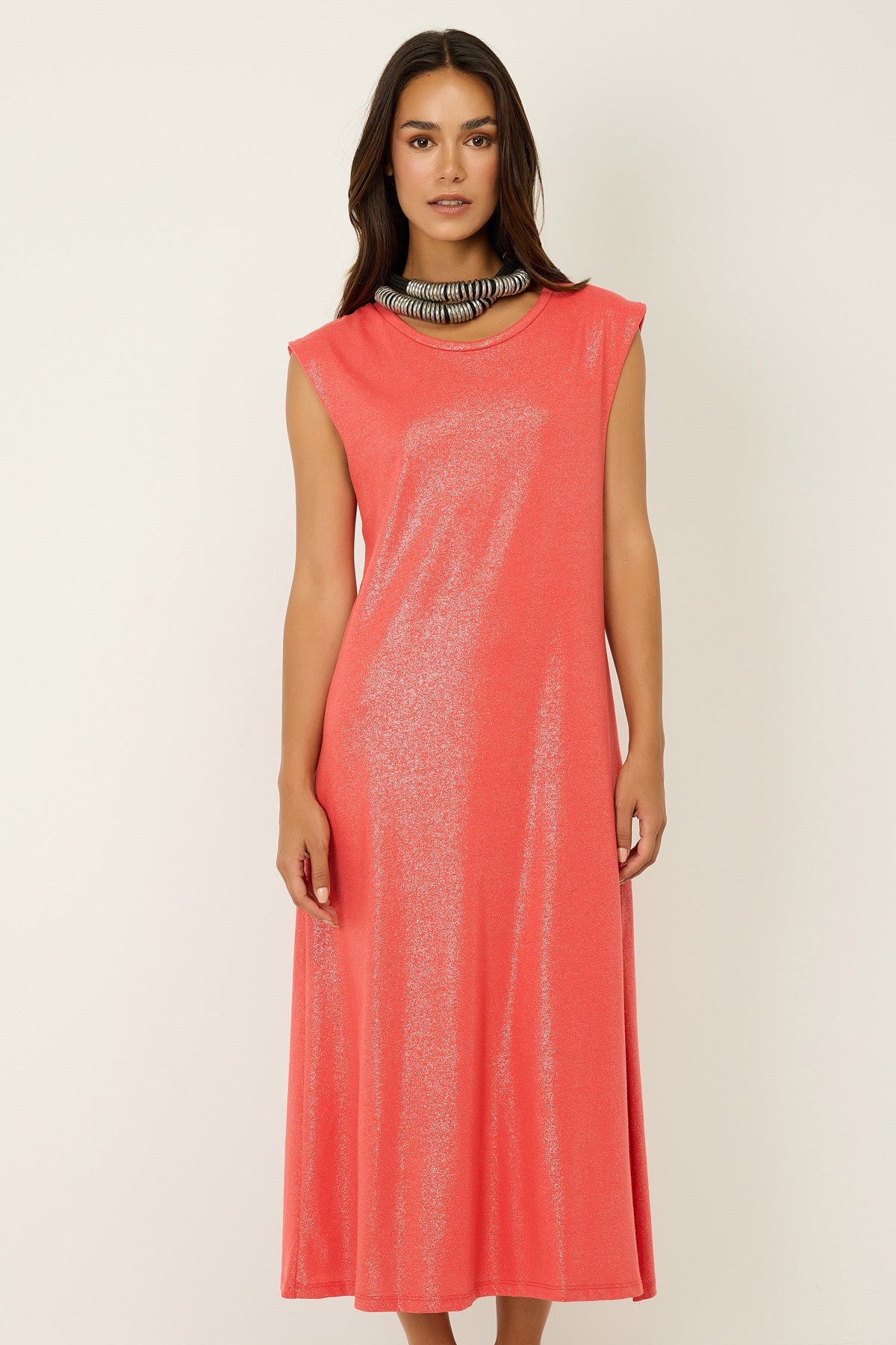 Midikleid aus schimmerndem Stoff