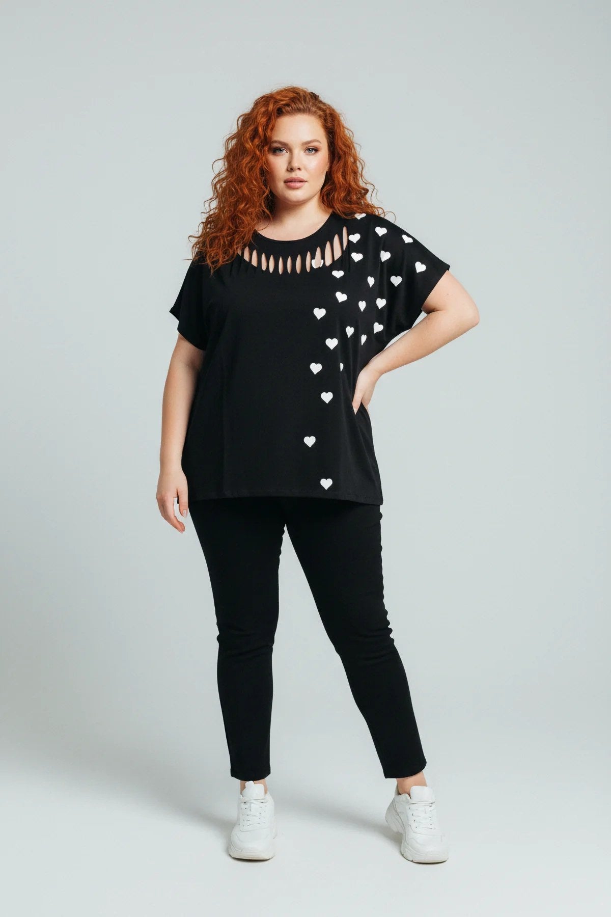 T-Shirt mit gesticktem Herzdetail