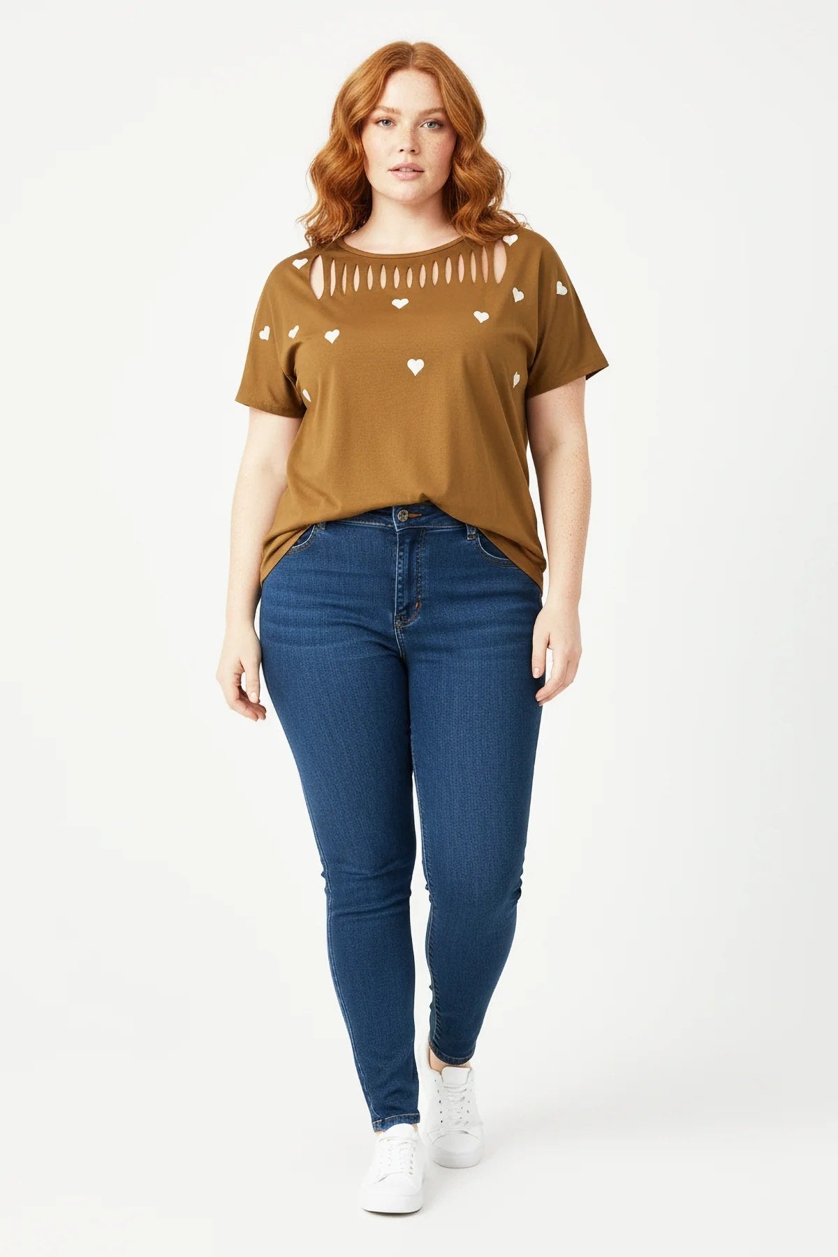 T-Shirt mit gesticktem Herzdetail